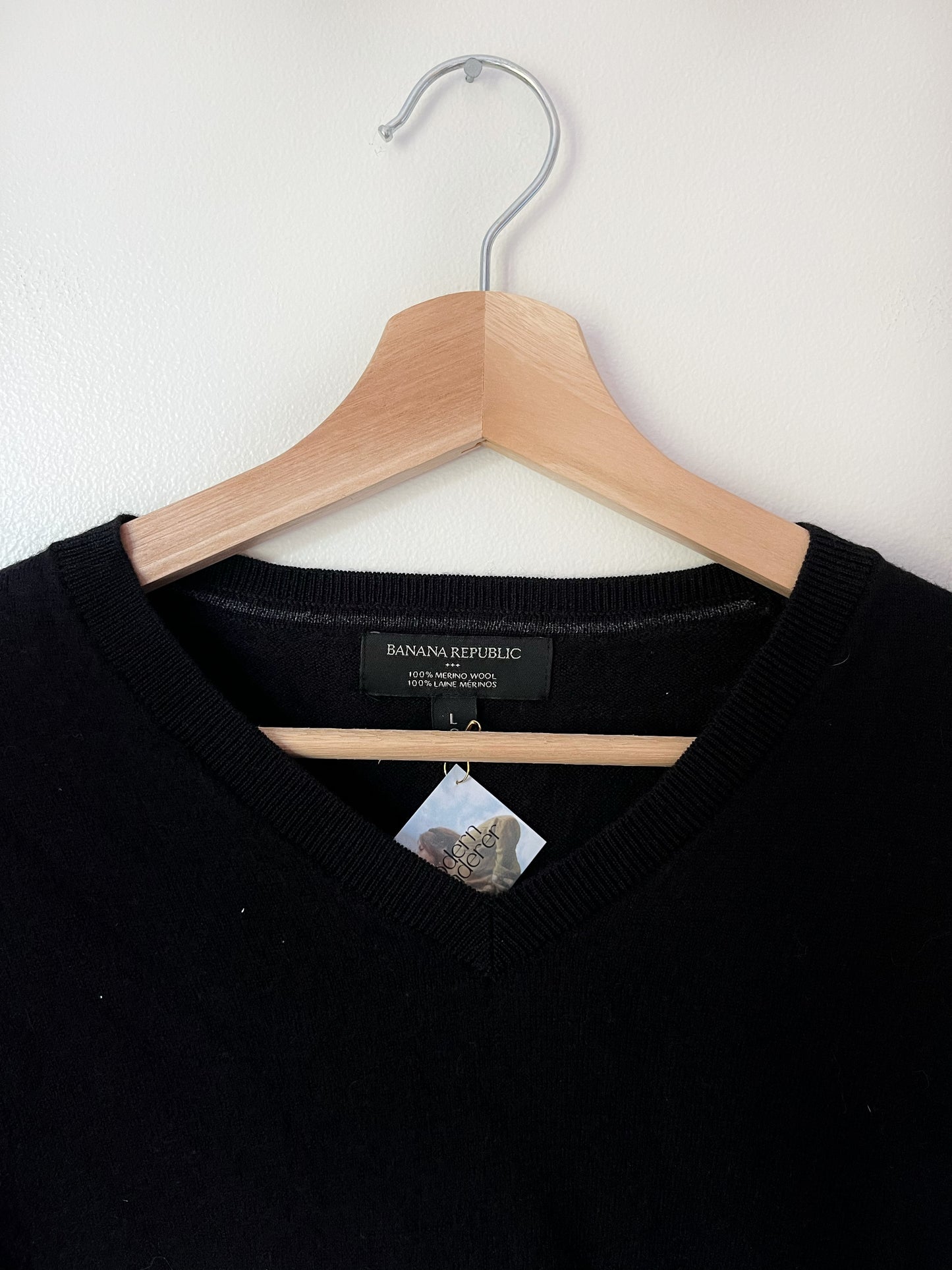 Vintage Black 100% Merino Wool Sweater - S/M