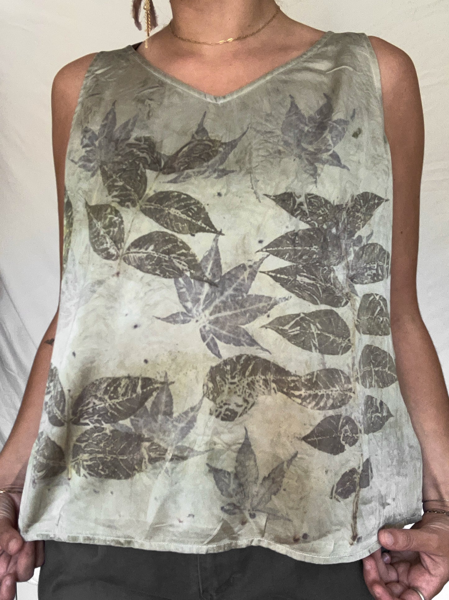 100% Silk Plant Dyed Tank Top - Dandelion/Black Walnut/Maple - L