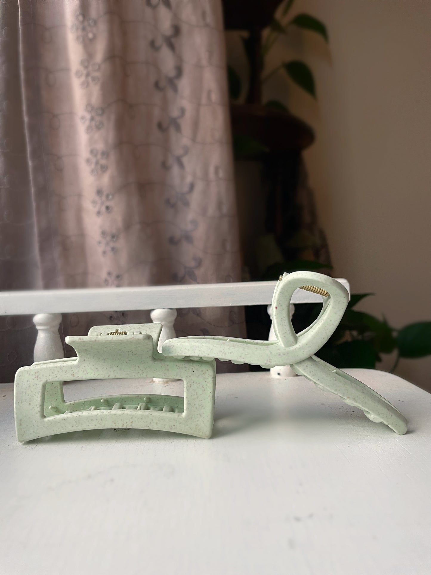 sage green hair claw
