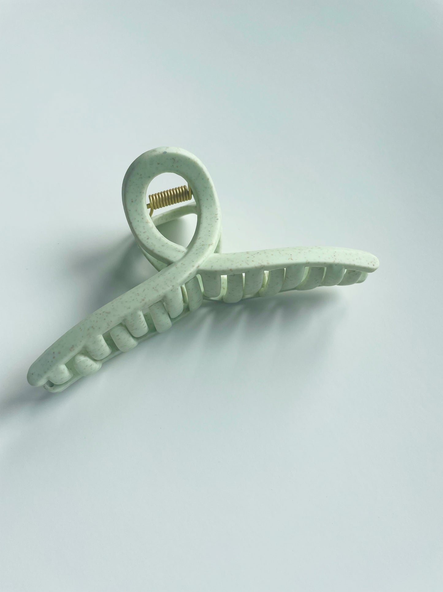 Twist Biodegradable Hair Claw